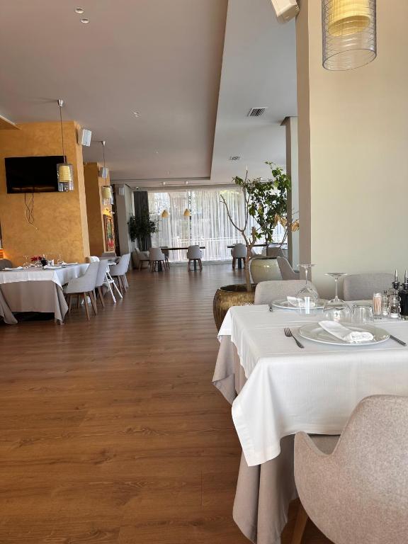 Restaurace v ubytování Riviera Blu- Seaside Hotel