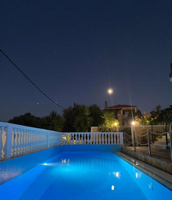 The swimming pool at or close to Irini's Villa