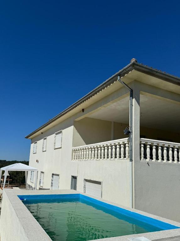 A piscina em ou perto de Villa Mendes Oliva