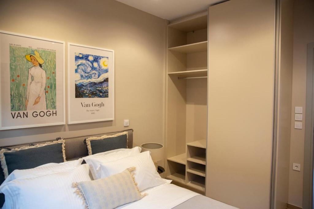 Postel nebo postele na pokoji v ubytování Nerissa Seafront apartment