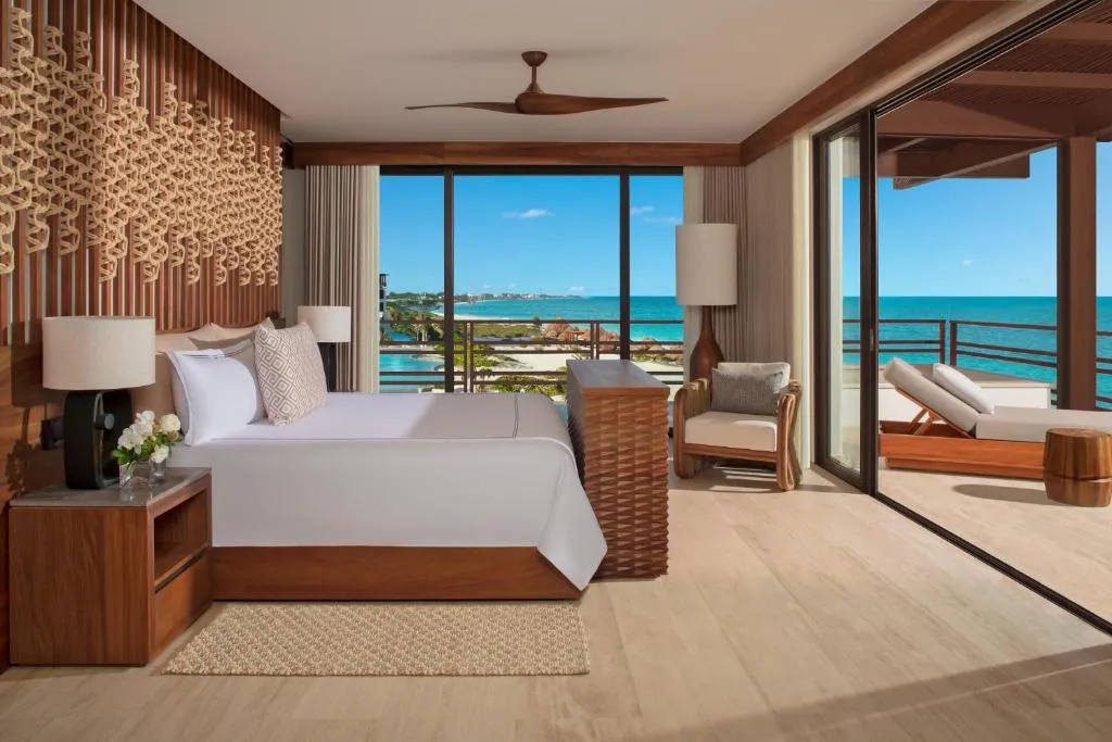Presidential Suite Ocean Front