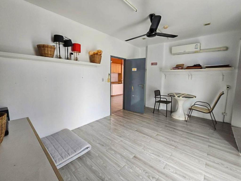 The Thai Guesthouse and Hostel - Resim 30