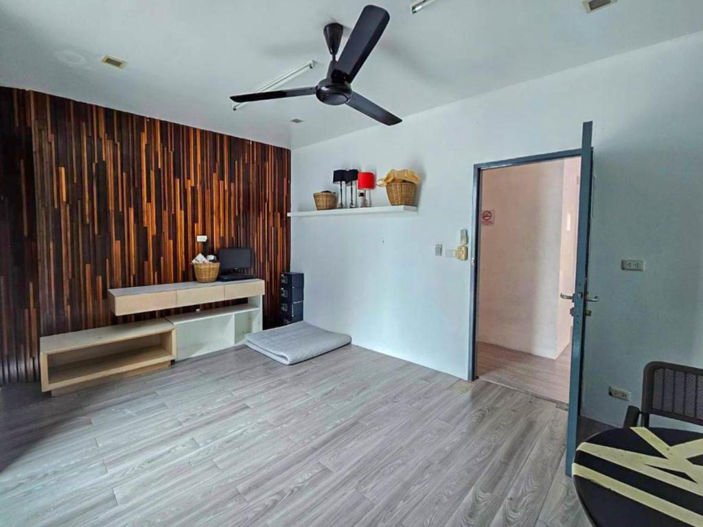 The Thai Guesthouse and Hostel - Resim 5