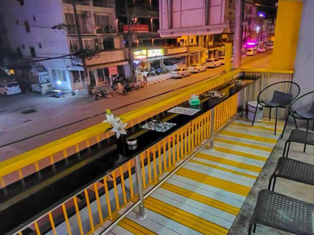 The Thai Guesthouse and Hostel - Resim 6