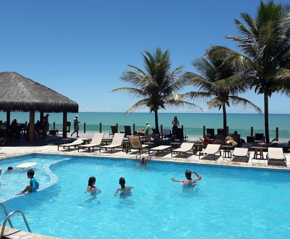 Bazén v ubytování Cahy Praia Hotel nebo v jeho okolí
