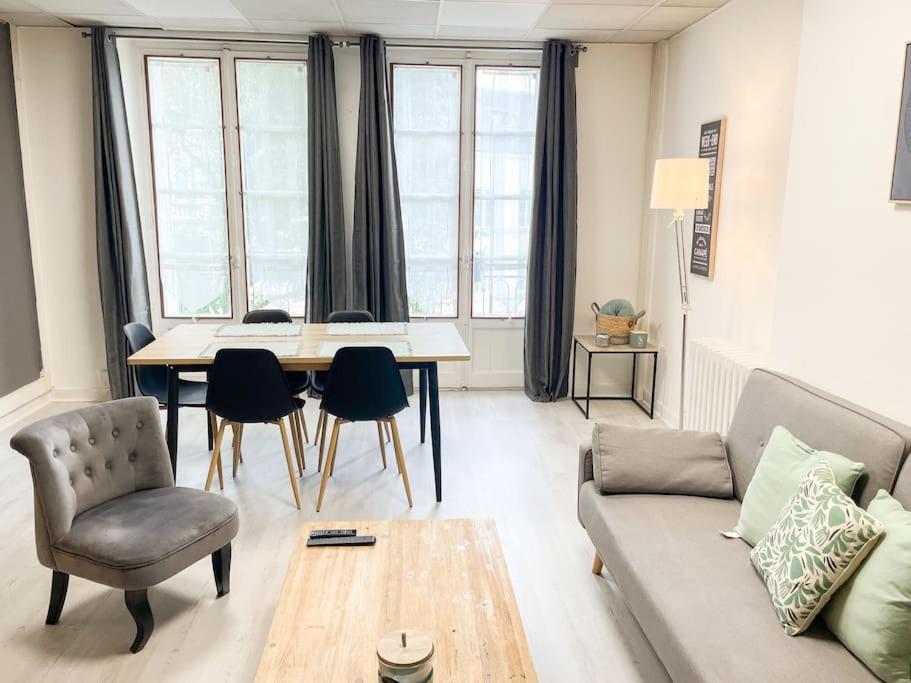 Ruang duduk di Appartement 1 moderne - centre