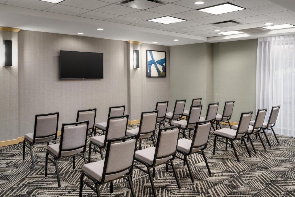 Hyatt Place Columbia/Harbison photo