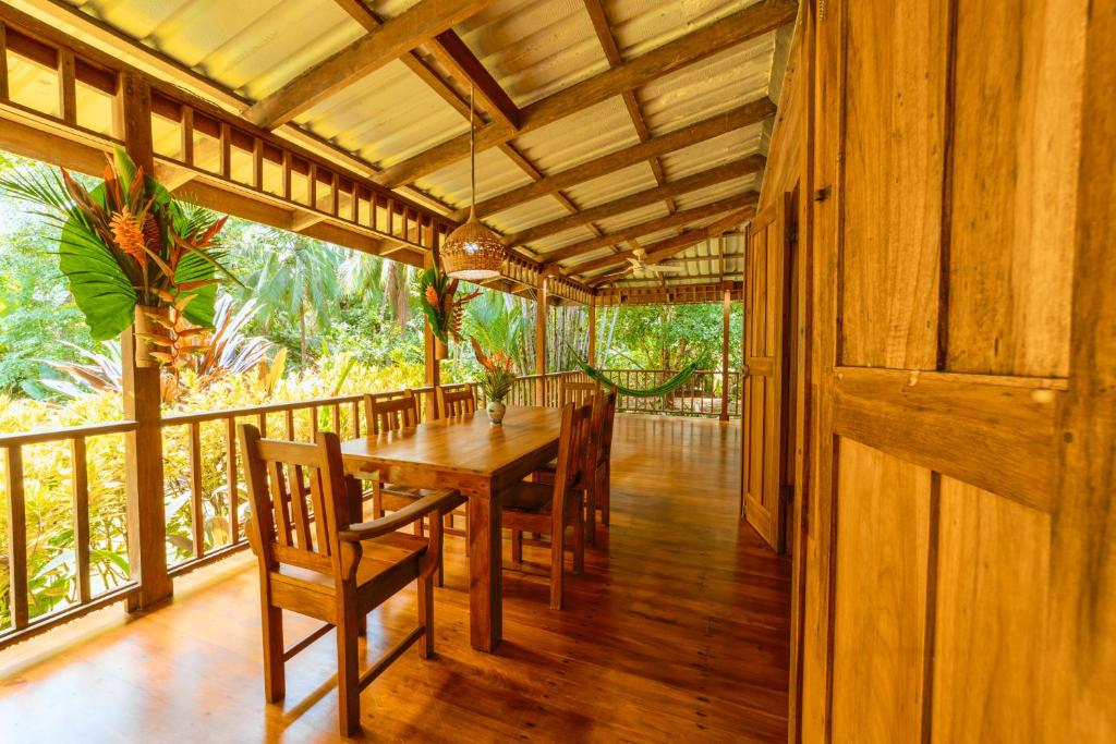 Balkón nebo terasa v ubytování Casa Viva Lodge