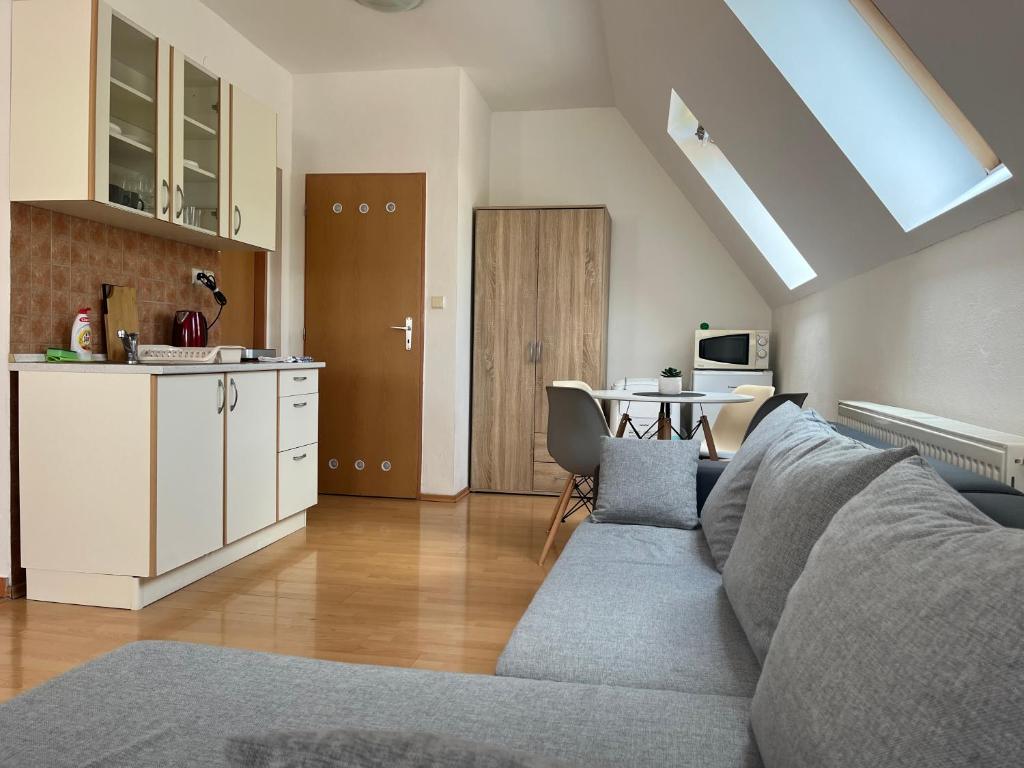 Kuchyň nebo kuchyňský kout v ubytování Apartmány v Zlatej uličke