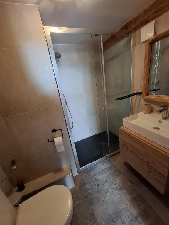 Koupelna v ubytování Apartmány Šafran Štrba