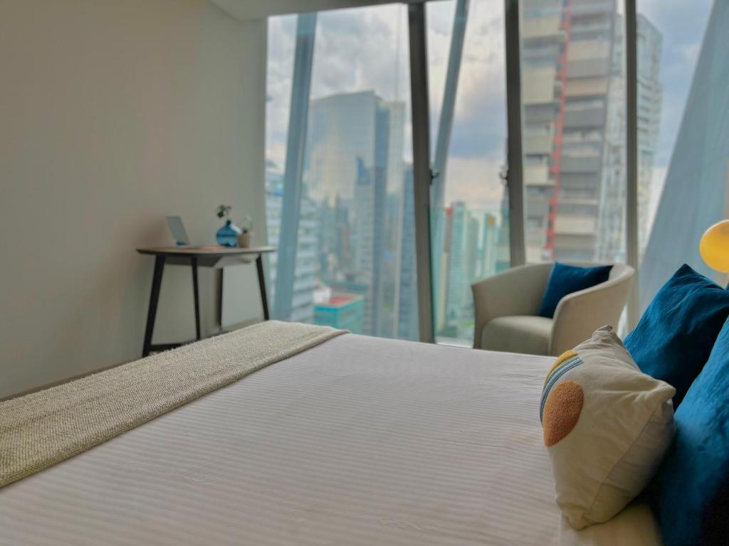 Cama ou camas em um quarto em Park Life Paradox Santa Fe