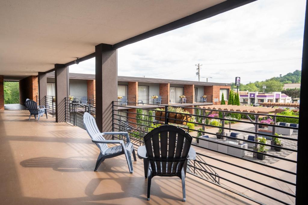 The Beaucatcher, a Boutique Motel photo