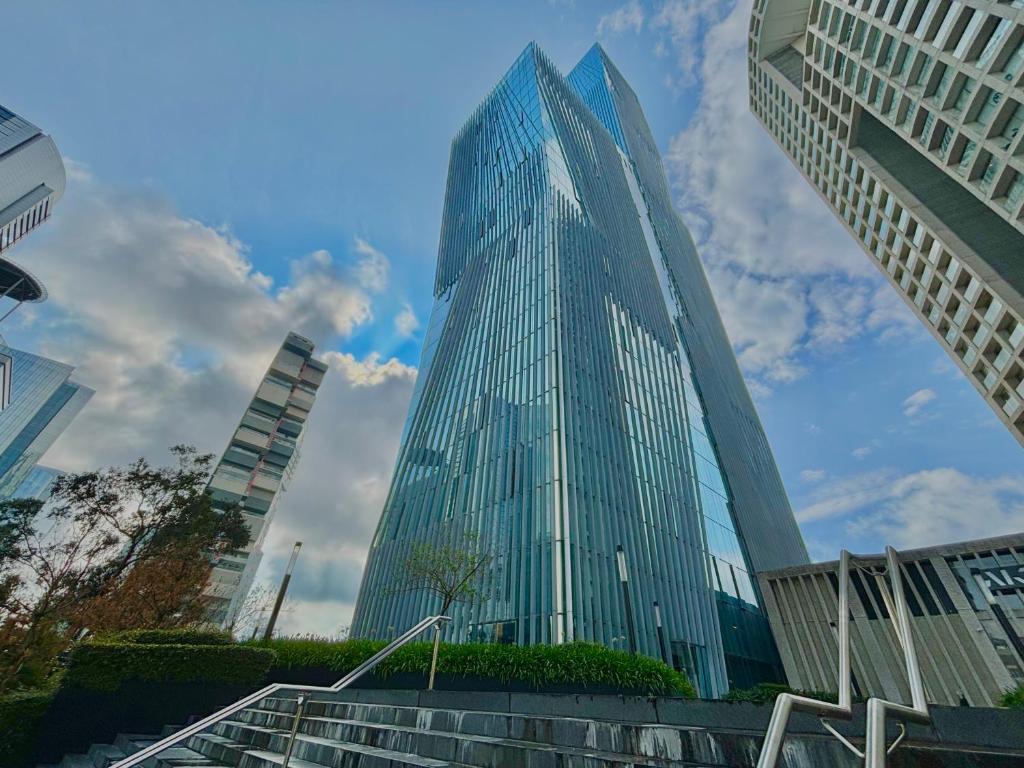 O edifício em que o apart-hotel se localiza