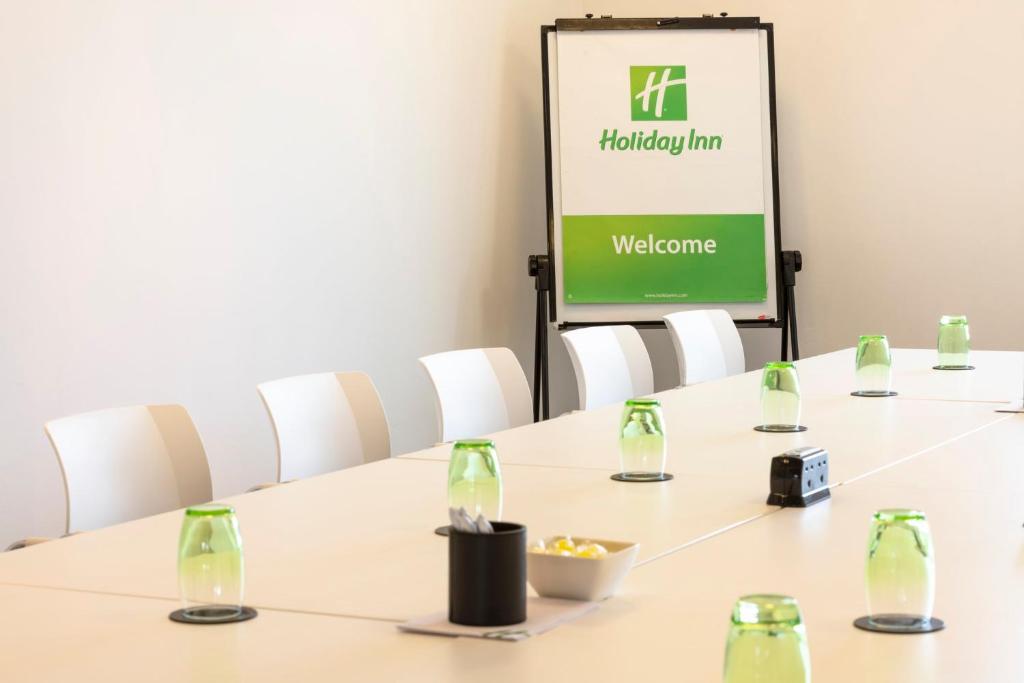 Holiday Inn Edinburgh Zoo by IHG - Resim 41