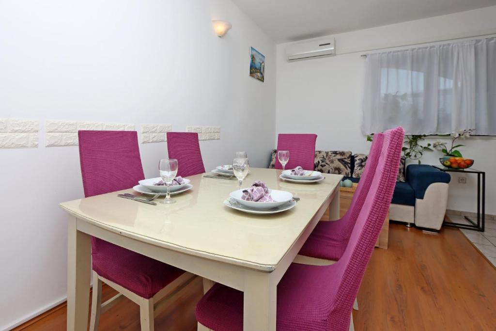 Posezení v ubytování Apartments by the sea Bakar, Rijeka - 15553
