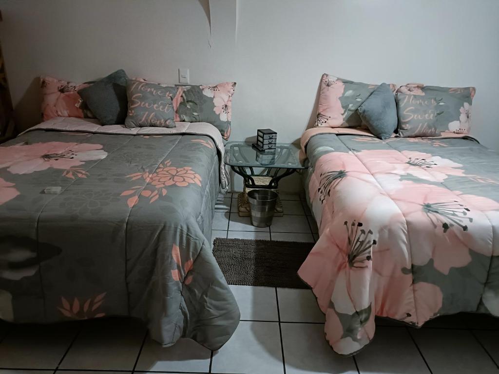 Postel nebo postele na pokoji v ubytování la casa de la tia Lucita