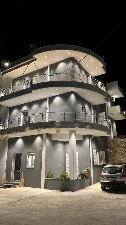 Nōya Suites SR