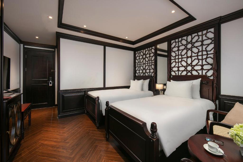 Deluxe 2 Giường Đơn Cửa Sổ Trong