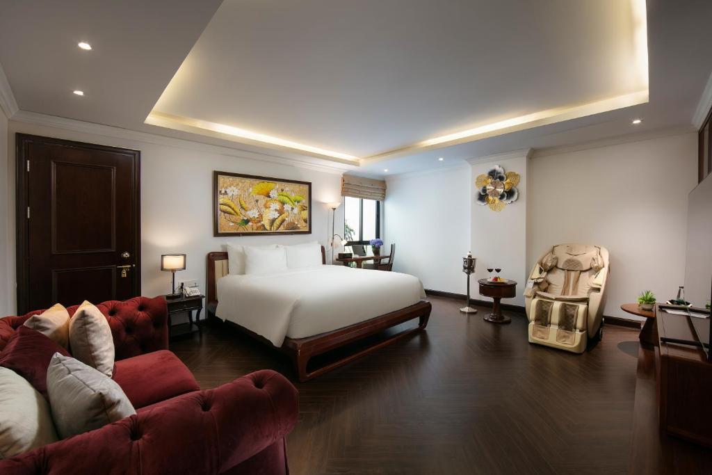 MAY DE VILLE Crown Hotel - 6