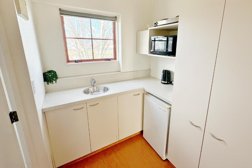 Addington Stadium Motel - Resim 3