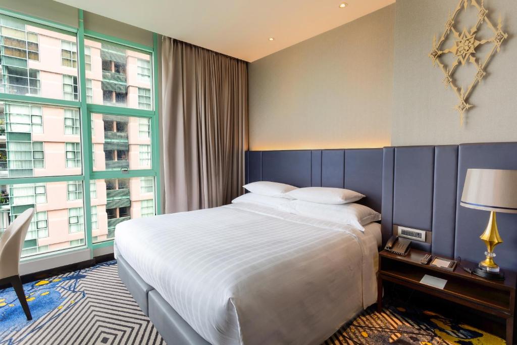 Chatrium Hotel Riverside Bangkok - 13