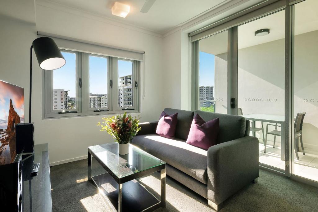 H on Mitchell Apartment Hotel - Resim 13