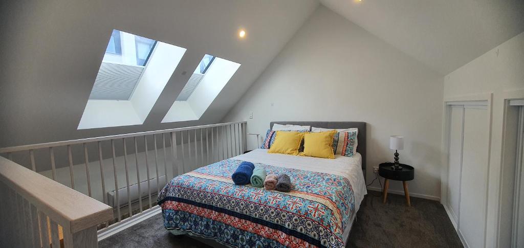 Modern Loft in Christchurch CBD with Private Courtyard - Resim 7