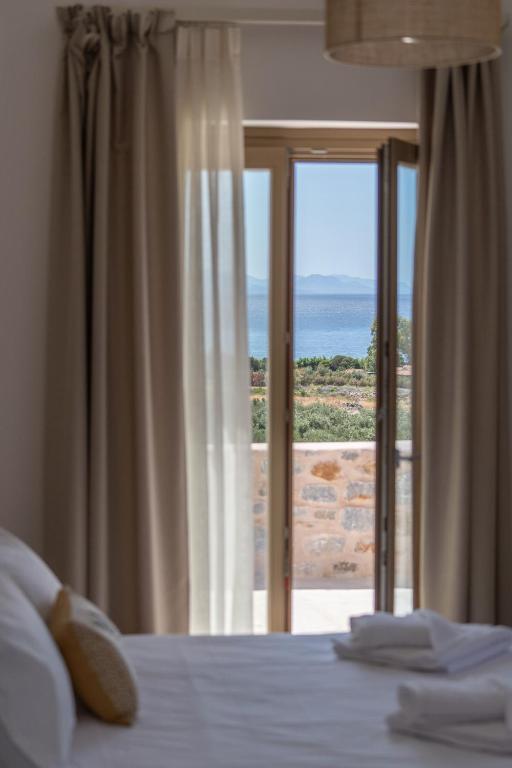 Postel nebo postele na pokoji v ubytování Istorima Guesthouse