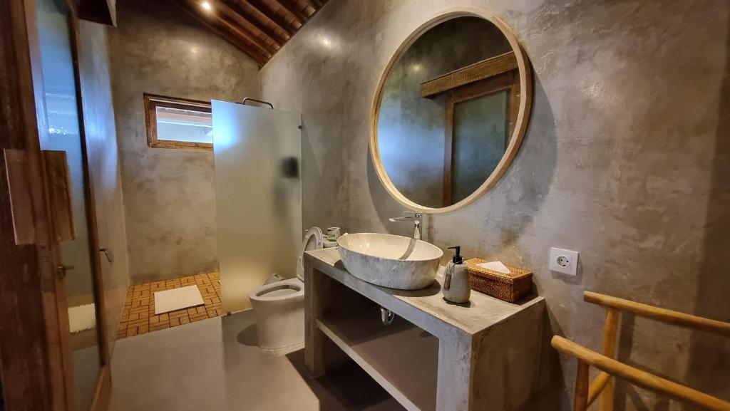 Koupelna v ubytování Gandatera Ubud