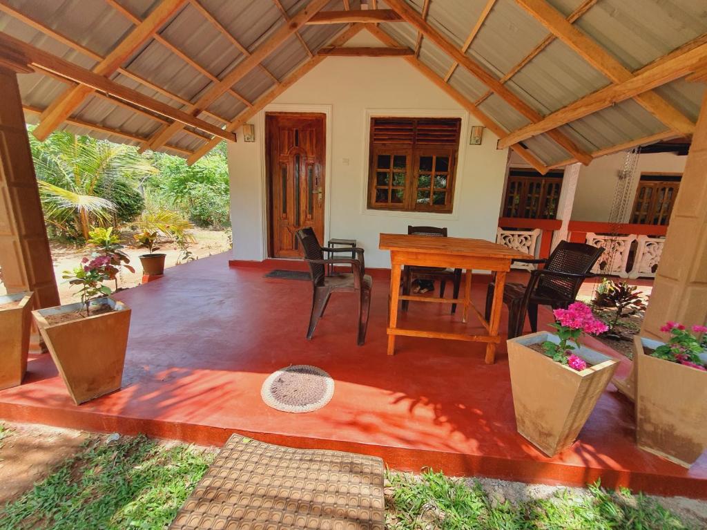 Patio nebo venkovní prostory v ubytování Jungle Eco Lodge & Safari