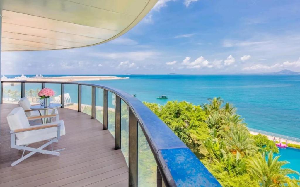 Sanya Romantic Journey Sea Resort & Spa - Quadruple Room With Balcony