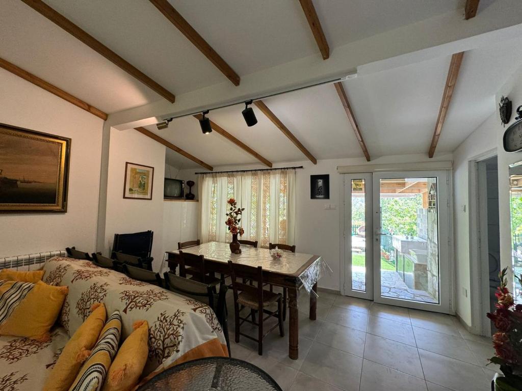 Galería fotográfica de Maria's Paliomylos House en Limassol