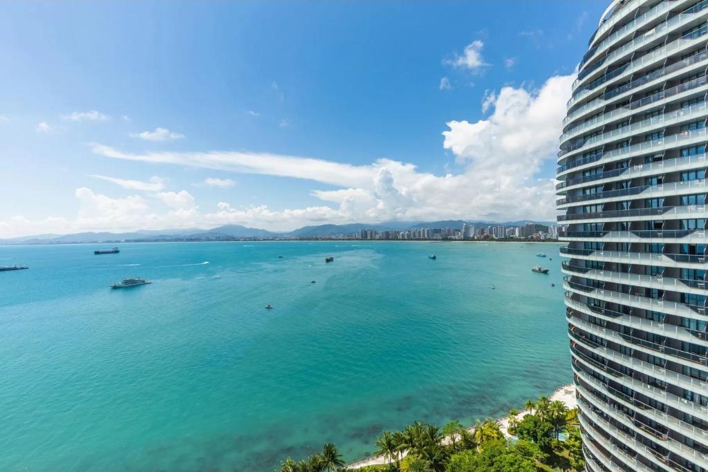 Sanya Romantic Journey Sea Resort & Spa - Seaview King Room With Balcony