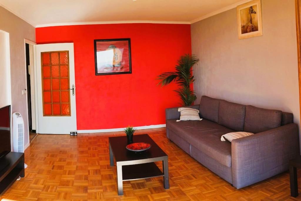 Ruang duduk di Résidence du Parc de Lyon Est 102m2 pkg free