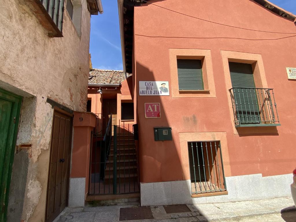 Budova, kde se apartmán nachází