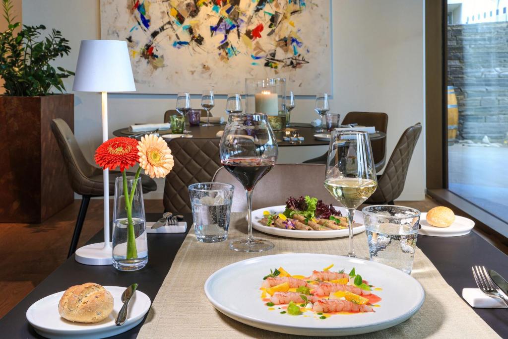 Hotel Lago Maggiore - Welcome! - Resim 13