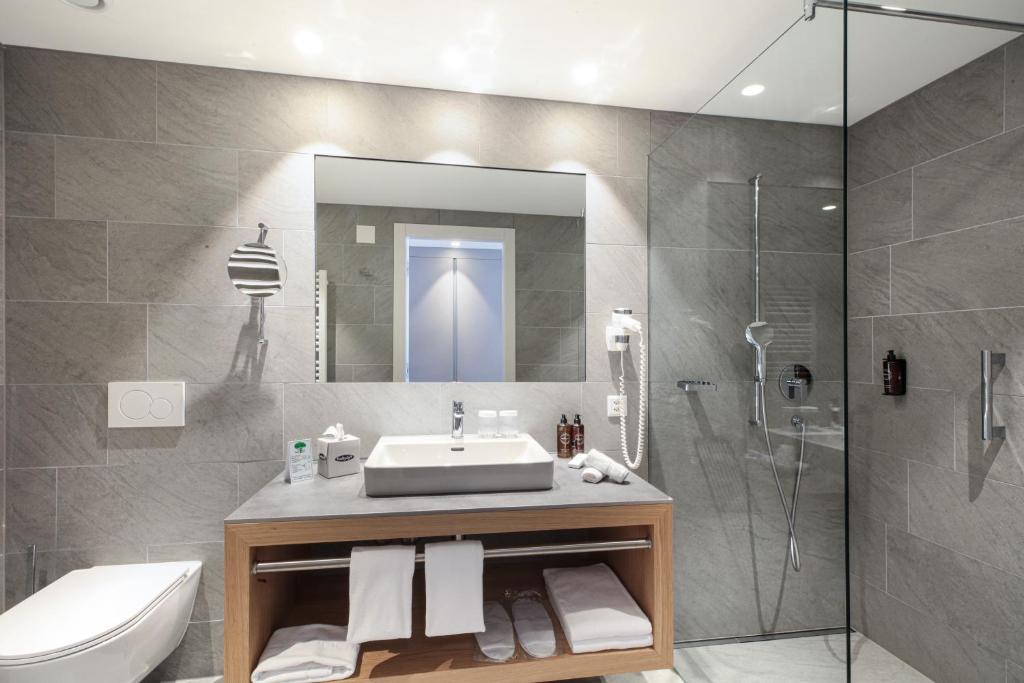 Hotel Lago Maggiore - Welcome! - Resim 10