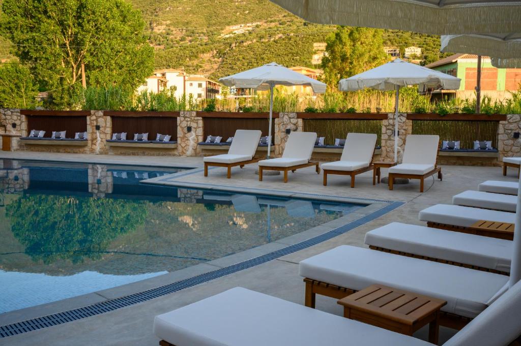 Bazén v ubytování Elisso Hotel nebo v jeho okolí