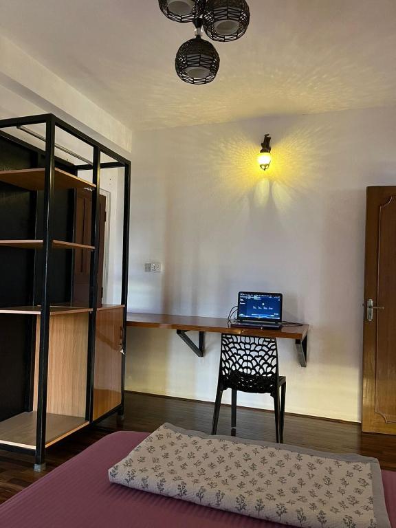 Postel nebo postele na pokoji v ubytování Peakman Residence