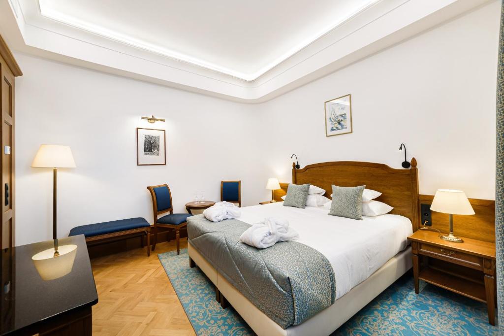 Hungarikum Hotel - Double Or Twin Room