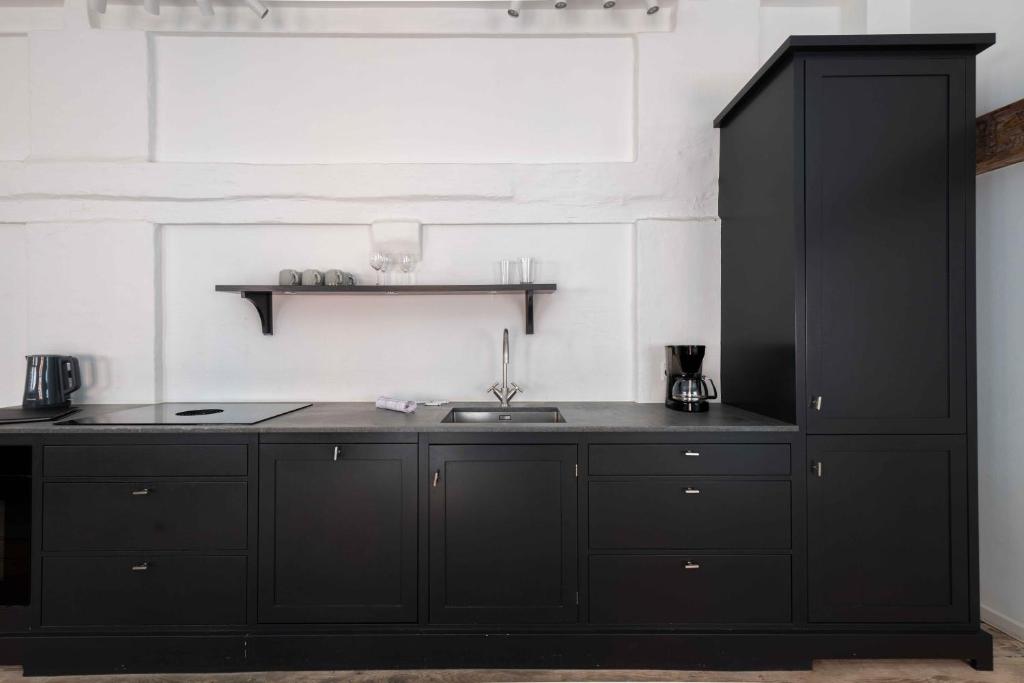 Charismatic Flats in Copenhagen Old Town - Charming Apartment In Central CPH
