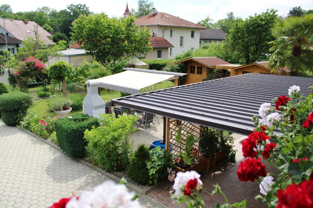 Zahrada ubytování Ferienwohnung und Gästezimmer Gaspar