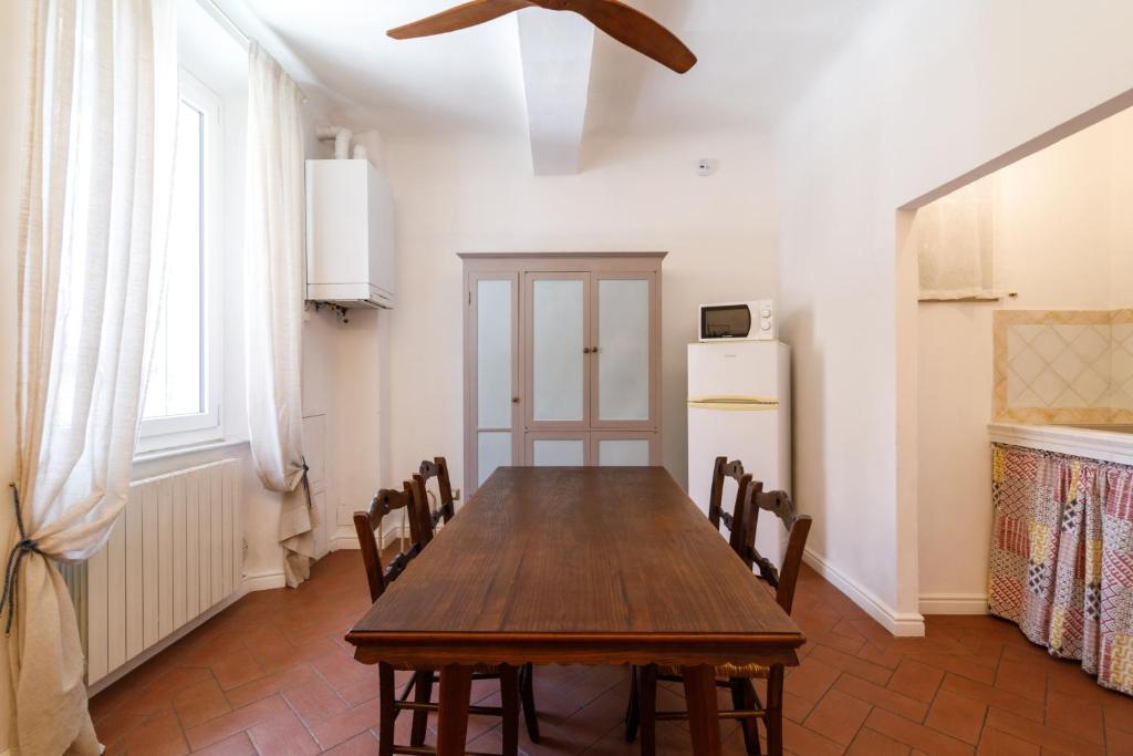 Zdjęcie z galerii obiektu Charme Centro Storico w Sienie