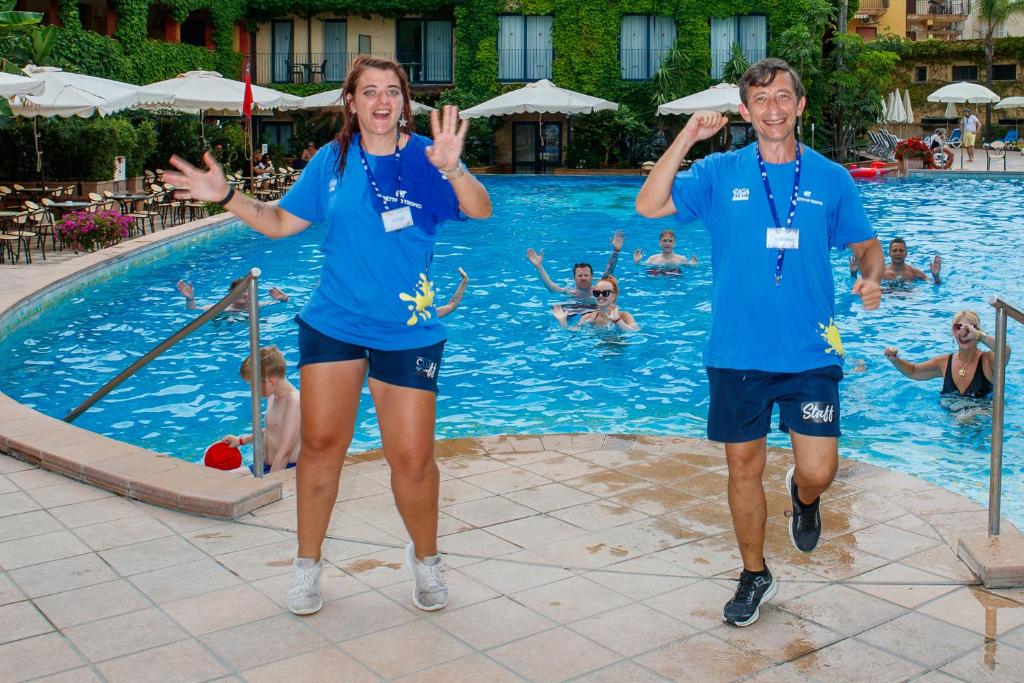 Os clientes hospedados em Hotel Caesar Palace