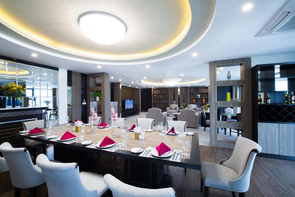 Suite Hạng Tổng Thống