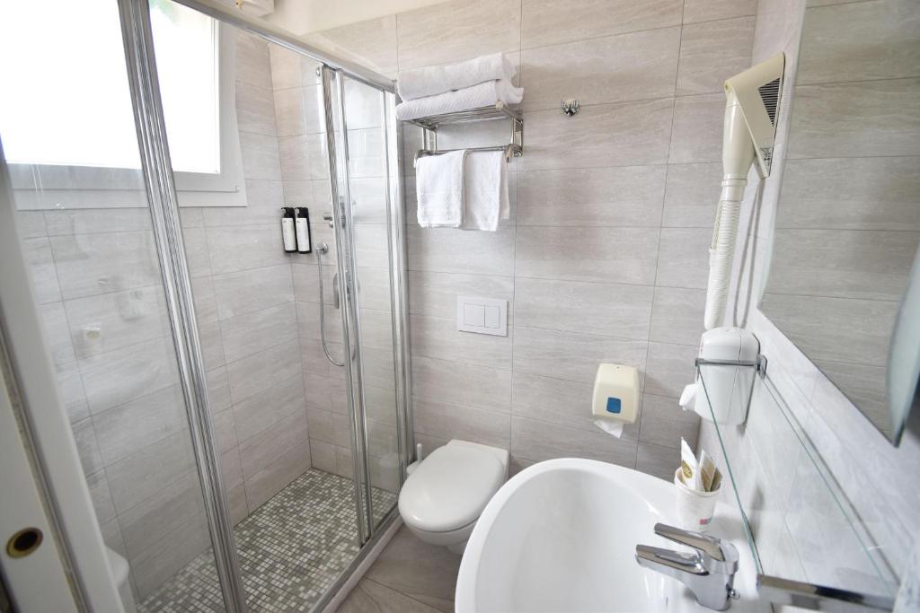 Koupelna v ubytování Hotel Grifone