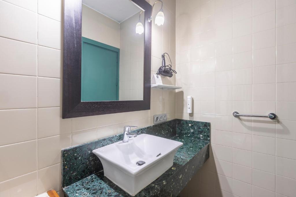 Itaca Colón by Soho Boutique - Resim 15