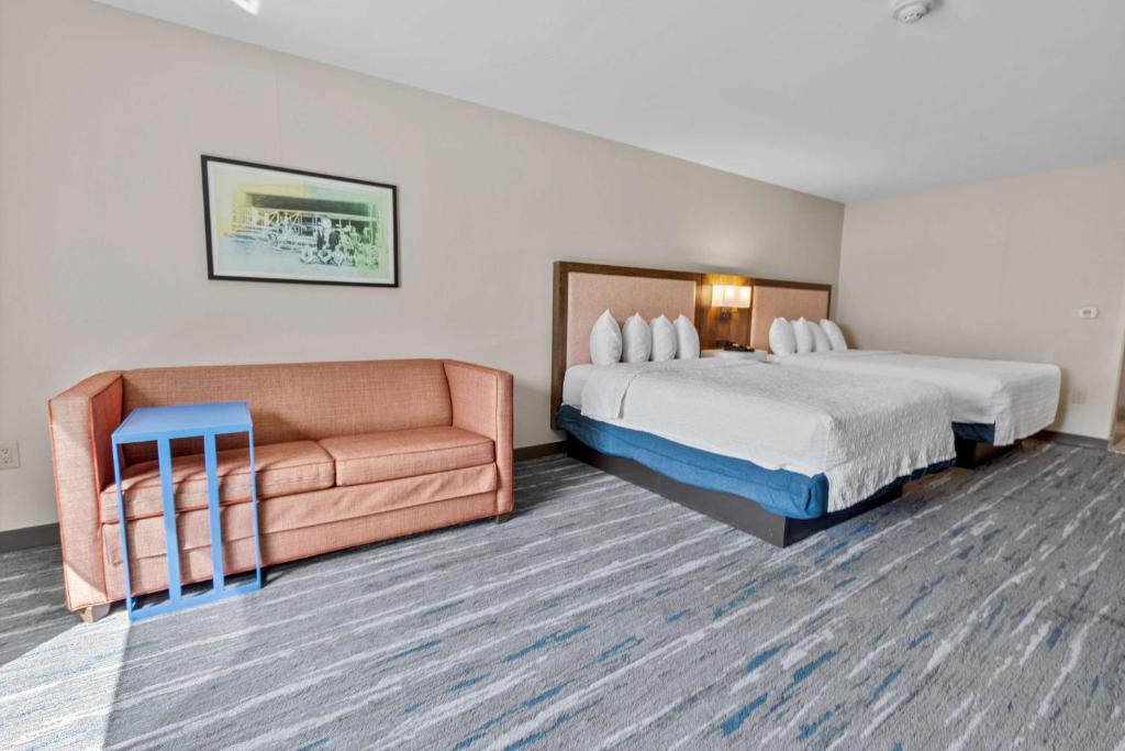 Postel nebo postele na pokoji v ubytování Hampton Inn & Suites Selma-San Antonio/Randolph AFB