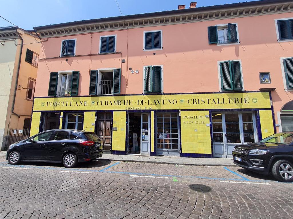 Gli specchi - Steps to the walls - 2 SmartTV - 9