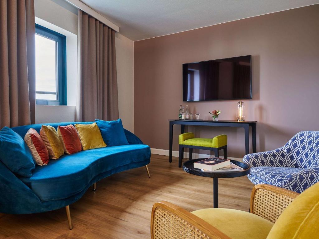 Posezení v ubytování Mercure Paris Nanterre